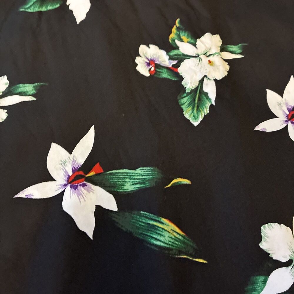 Marc Anthony Men’s Short Sleeve Black Floral Hawaiian Golf Beach Shirt Sz Small - Picture 7 of 7